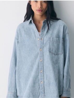 Aritzia 80s Comfy Denim Shirt